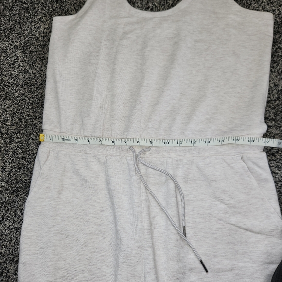 Large Women’s Athleta Balance Jumpsuit Sleeveless Jumpsuit Toasted Brown Heather - Picture 6 of 12